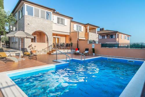 Villa Ernesto