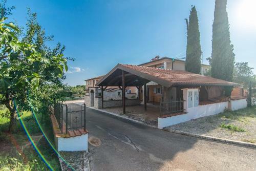 Villa Ernesto