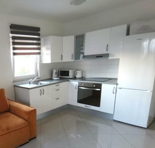 Apartment Leona