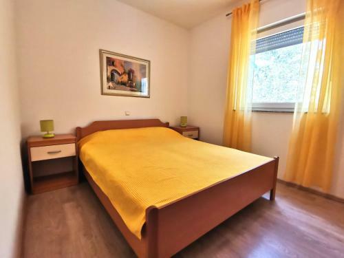 Apartment Leona