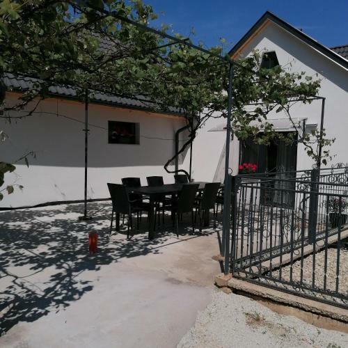 Apartamento ?rs�gi �den Vend�gh�z