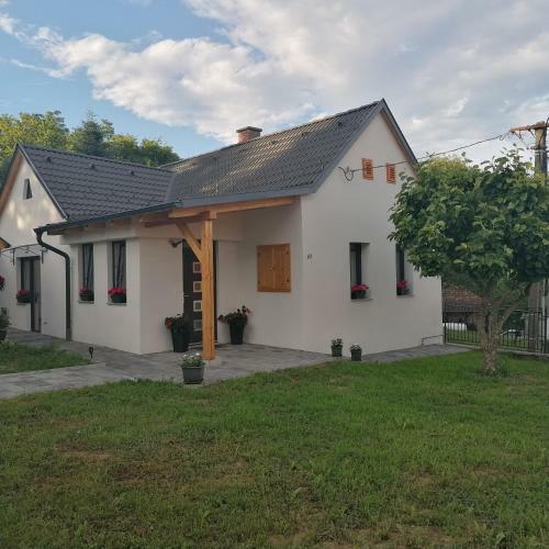 Apartamento ?rs�gi �den Vend�gh�z