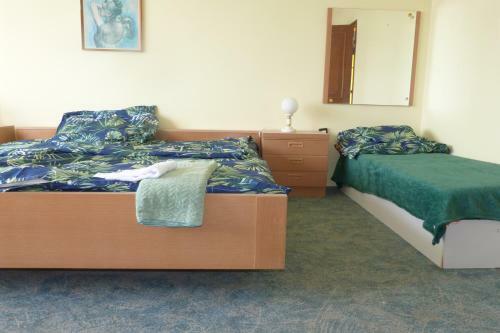 Labdarozsa Apartmanhouse