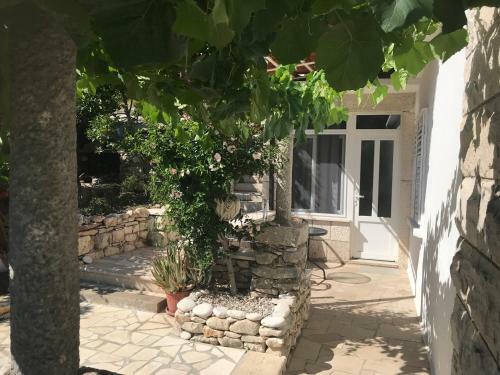 Apartman Flora's Garden