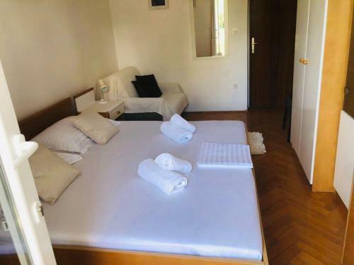 Apartamentos Villa Tajnikov