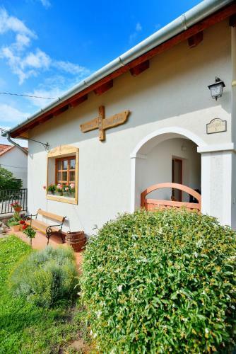 Hostal Levendula Vend�gszob�k Lovas