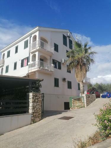 Apartman Ella