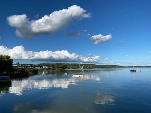 Apartamento Royal Aquamarine - Lakeside Luxury Flat At Balaton
