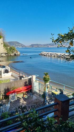 Incantevole Casa Con Accesso Diretto In Spiaggia