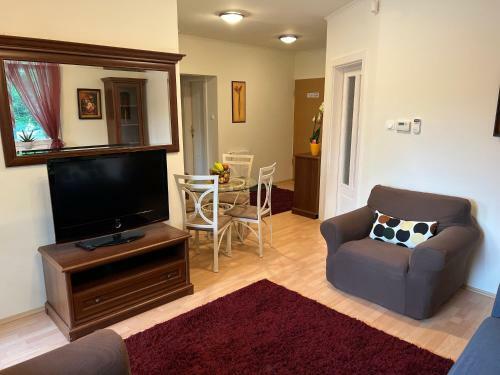 Elit Medenc�s Apartman Hajd�szoboszl�