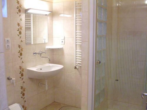 Gloria Apartman
