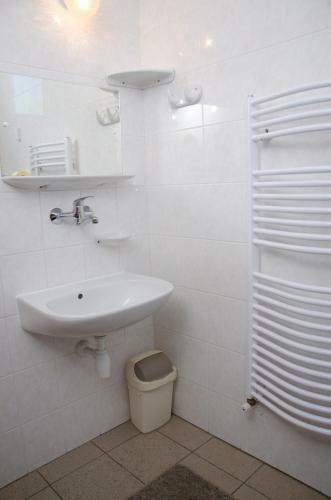 Gloria Apartman