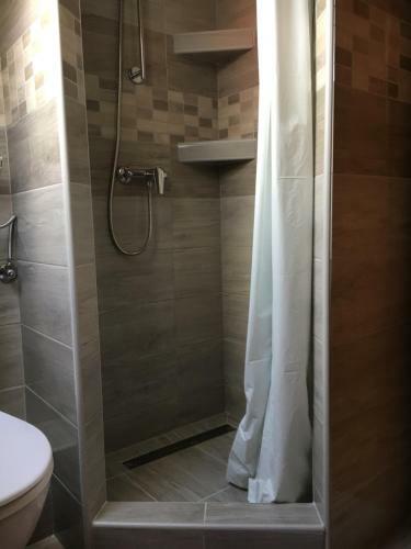 Nana Apartmanh�z