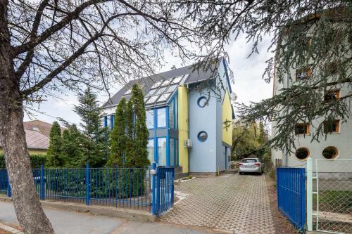 K�zponti Teraszos Kl�m�s Apartman