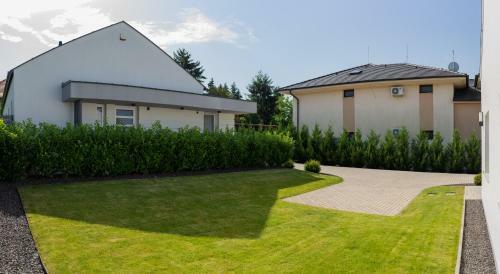 Villa Twins Apartman H�v�z