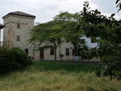 Il Maniero Di Besozzola