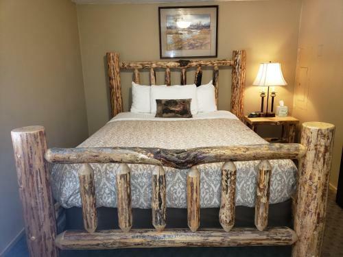 Riverfront Motel