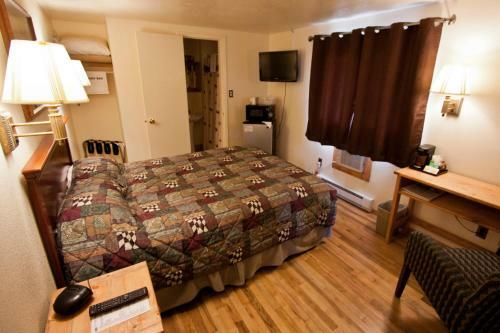 Falls Motel