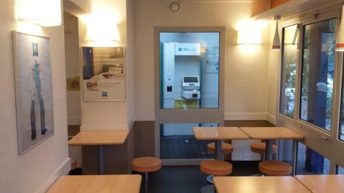 Hotel Ibis Budget Stains - Saint Denis - Universit�