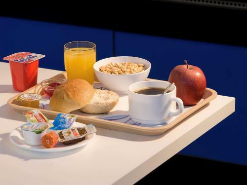 Hotel Ibis Budget Stains - Saint Denis - Universit�