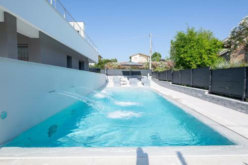 Magic Luxury Apartments