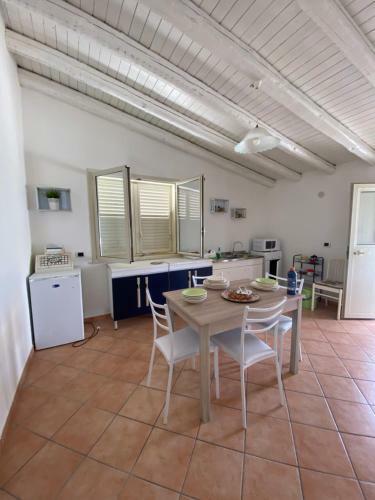 Rotonda Sea View Apartments