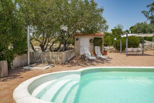 Villa Il Carrubo Con Piscina By Wonderful Italy