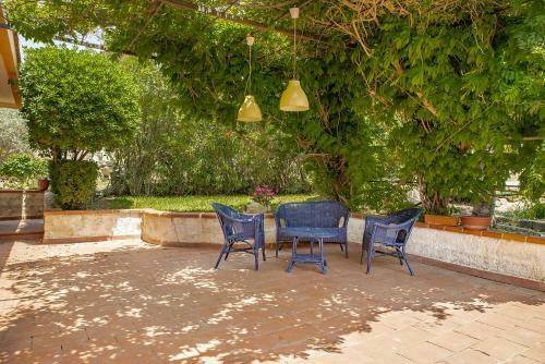 Villa Il Carrubo Con Piscina By Wonderful Italy