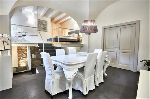 Apartamento Astra-modern Loft Cathedral View