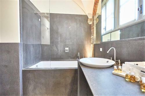 Apartamento Astra-modern Loft Cathedral View
