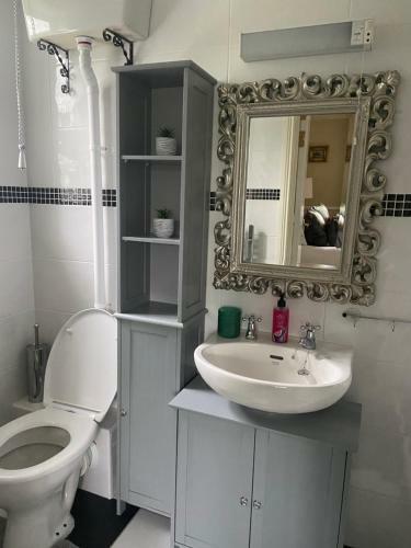 Hostal Sycamore Lodge