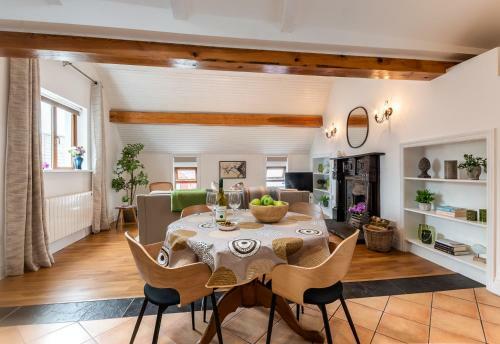 Victoria Kenmare Park View Apartment