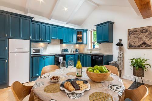 Victoria Kenmare Park View Apartment