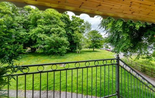Victoria Kenmare Park View Apartment