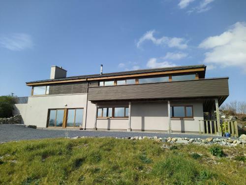 Large House In Spiddal, Ireland