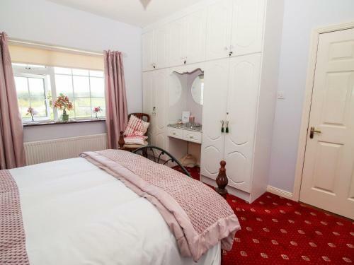 Impeccable 2-bed Cottage In Rural Setting Listowel
