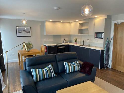 George Street Apartments Newport Town Centre