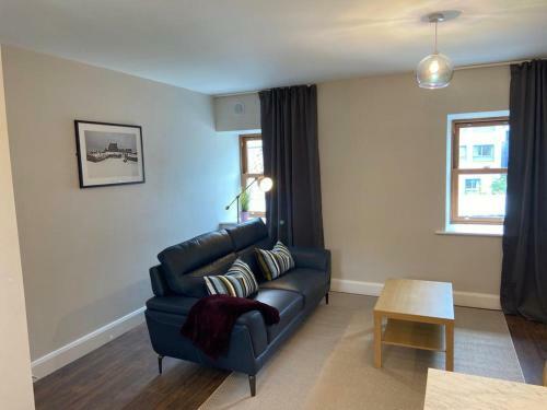 George Street Apartments Newport Town Centre