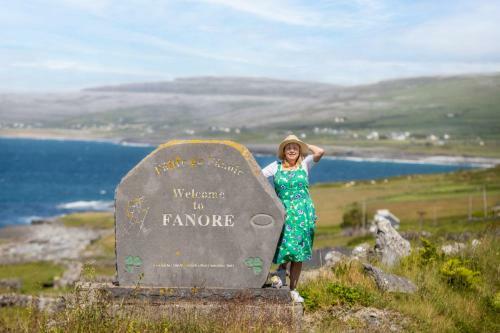 Hostal Into The Burren