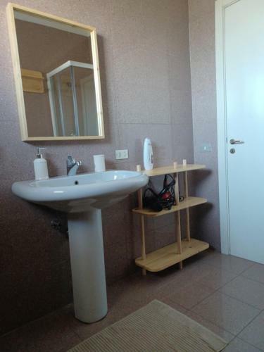 Hostal Oberdan Guest House
