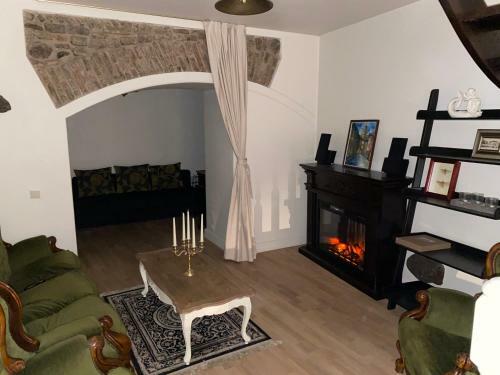 Exclusive Gaono Apartment In Old Town