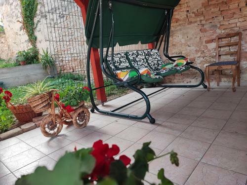 Sale Home Exit Apartman