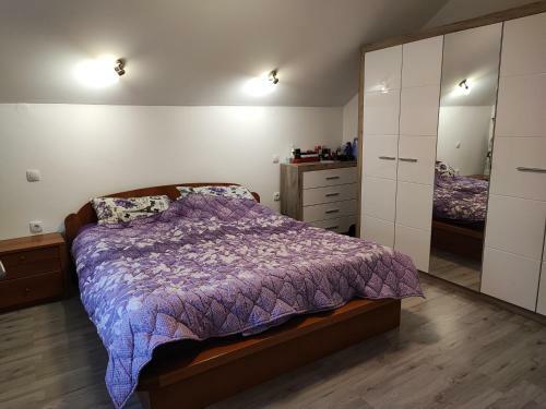 Sale Home Exit Apartman