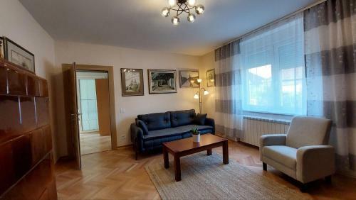 Apartman - Kuca Inna