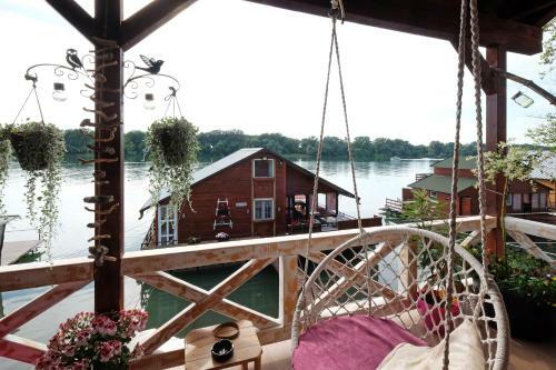 Apartamento Splav Gaby River House Paradise