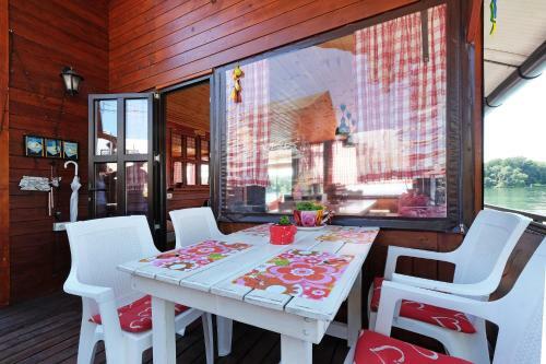 Apartamento Splav Gaby River House Paradise