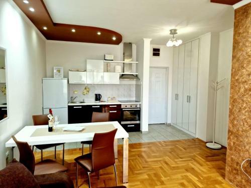 Apartman Tea
