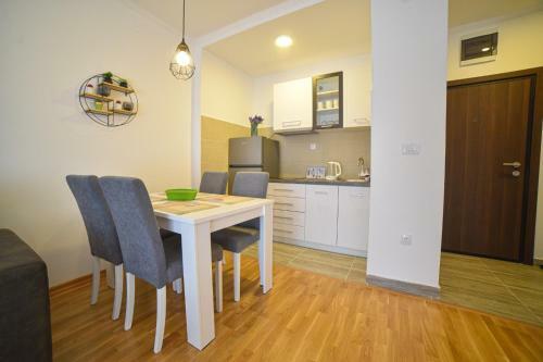 Apartman UNA