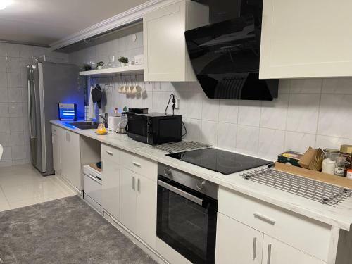 Apartamento Moonlight - Trevlig K�llarl�genhet