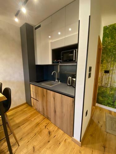 Tesla 8 Apartment